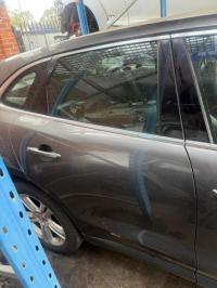 2018 Jaguar F Pace image 6