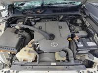 2016 Toyota Hilux GUN126R SR5 image 6