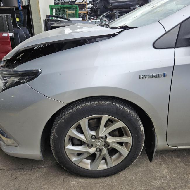 toyota Corolla ZWE186R Jul 2017 Parts & Wrecking