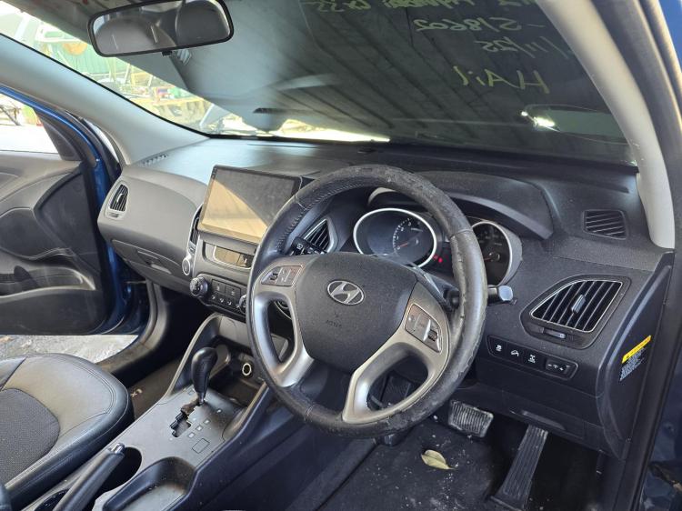 hyundai Ix35 LM SERIES ELITE Apr 2012 Parts & Wrecking