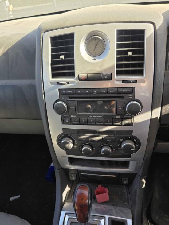 chrysler 300c SRT 2005 Parts & Wrecking