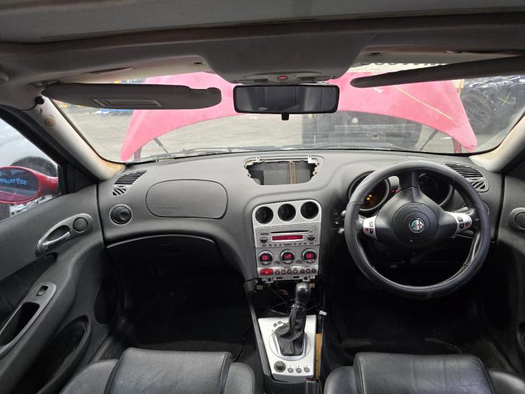 alfa romeo 156 2.5L AR32405 AUTO 4SPD FWD V6 24V Dec 2003 Parts & Wrecking