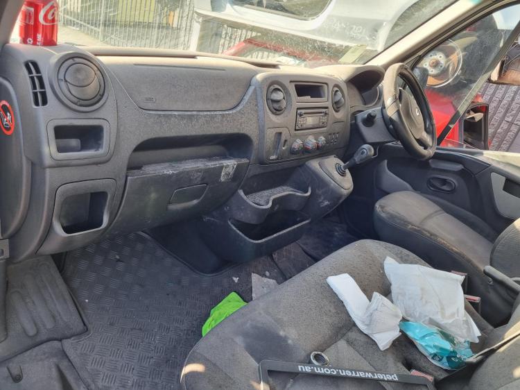 renault Master LWB MID ROOF X62 2015 Parts & Wrecking