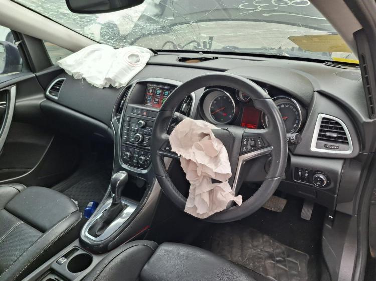 holden Astra PJ May 2013 Parts & Wrecking