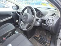 2011 Mazda 2 DE image 6