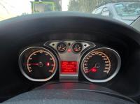 2010 Ford Focus XR5 image 6