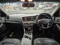 2012 Kia Optima 2.4L G4KJ AUTO 6SPD FWD PLATINUM image 6
