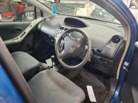 2011 Toyota Yaris NCP90R image 6