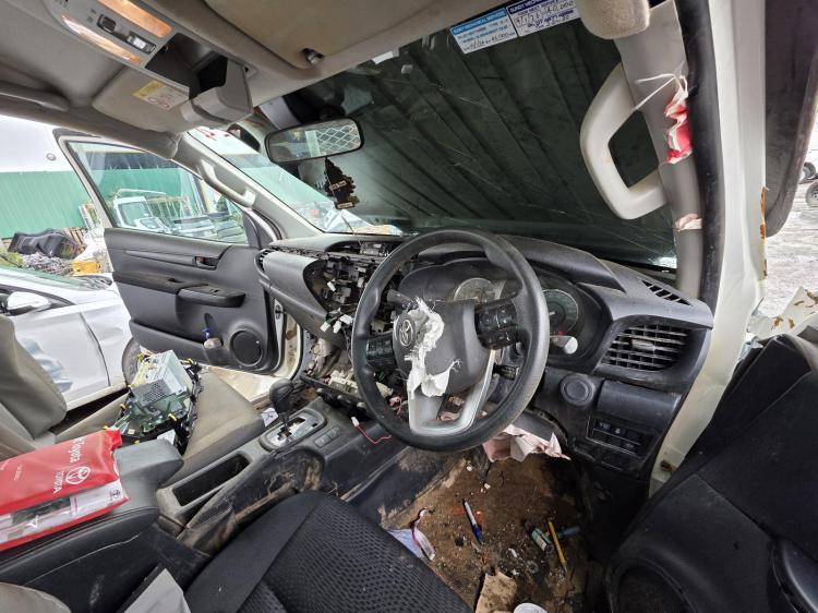 toyota Hilux GUN126R SR Parts & Wrecking
