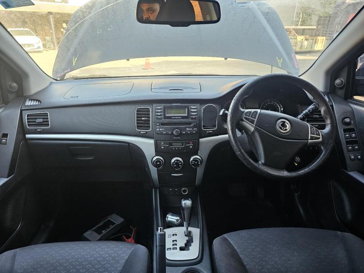 ssangyong Korando 2.0DT D20 DTF AUTO 6SPD AWD S Nov 2014 Parts & Wrecking