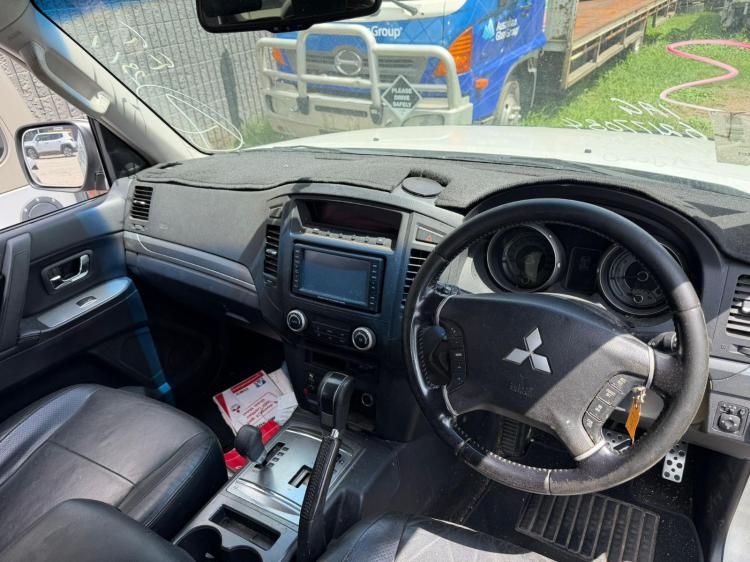mitsubishi Pajero NS 2008 Parts & Wrecking