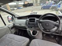 2014 Renault Trafic 2.0DT AUTO 6SPD AMT FWD LWB image 6