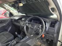 2013 Isuzu D Max RC SX HI-RIDE image 6