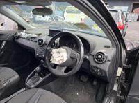 2014 Audi A1 8X image 6