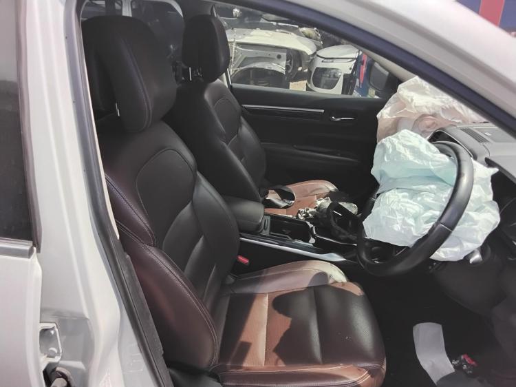 renault Kaleos XZG Jan 2018 Parts & Wrecking