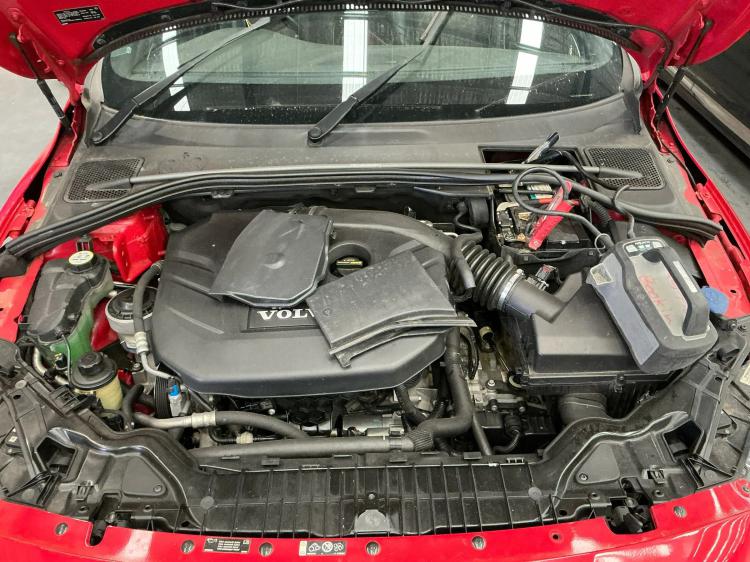 volvo S60 2014 Parts & Wrecking