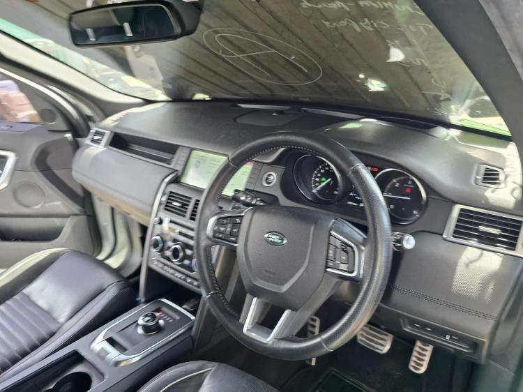 land rover Discovery Sport L550 TD4 180 HSE LUXURY Sep 2016 Parts & Wrecking