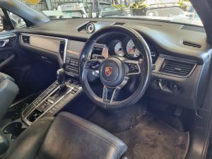 2016 Porsche Macan S DIESEL 95B image 6