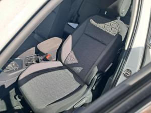 2023 Volkswagen Tiguan 5NA image 6