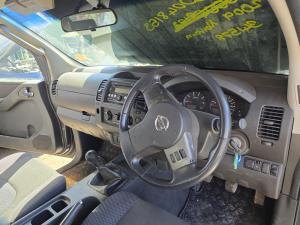 2008 Nissan Navara D40 ST-X image 6