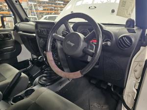 2009 Jeep Wrangler 2.8DT MAN 6SPD 4WD SPORT SOFT TOP image 6