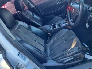 2016 Holden Commodore VE-VF image 6