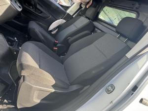 2022 Peugeot Partner K9 image 6