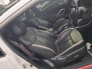 2014 Hyundai Veloster FS image 6
