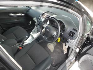 2011 Toyota Corolla ZRE152 image 6