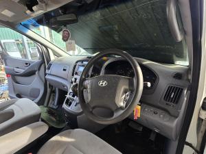 2010 Hyundai Imax TQ image 6