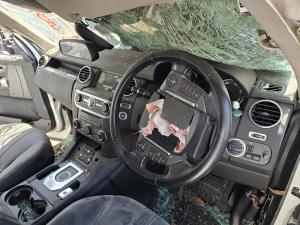 2014 Land Rover Discovery L319 3.0 SDV6 HSE image 6