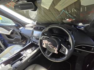 2016 Jaguar F Pace X761 30D FIRST EDITION image 6