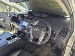 2019 Toyota Prius ZVW40R WAGON I-TECH image 6