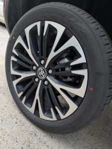 2025 Toyota Yaris CROSS image 6