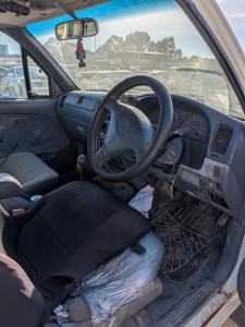 2002 Toyota Hilux LN167R-JRMDEQ image 6