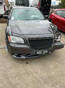 2015 Chrysler 300 image 6