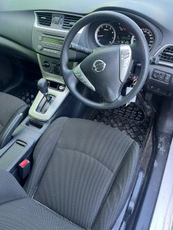 2016 Nissan Pulsar C12 image 6