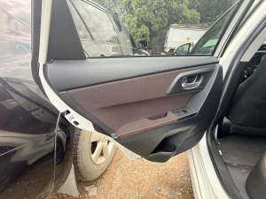 2017 Toyota Corolla ZRE182R/ ZWE186R image 6