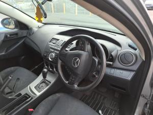 2011 Mazda Mazda3 BL image 6