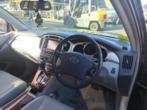 2006 Toyota Kluger image 6