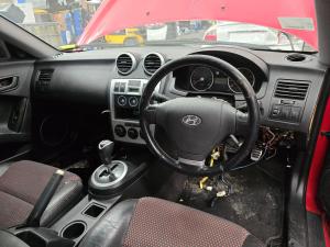 2006 Hyundai Tiburon 2.7L GGBA AUTO V6 4SPD FWD GK image 6