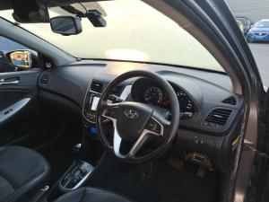 2012 Hyundai Accent RB image 6