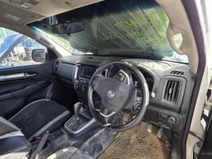 2017 Holden Colorado RG LX image 6