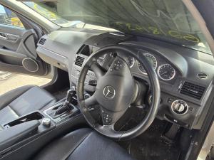 2011 Mercedes Benz C220 W204 C200 CGI CLASSIC image 6