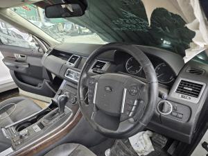 2010 Land Rover Range Rover Sport L320 3.0 TDV6 image 6