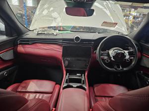 2023 Maserati Grecale 2.0T MHEV 330HP M1820 MILD HYBRID EV AUTO 8SPD AWD image 6