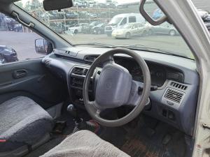 1997 Toyota Townace KR42R image 6