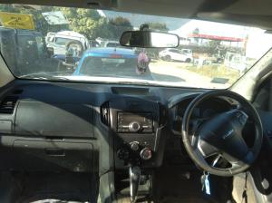 Isuzu D Max RC image 6