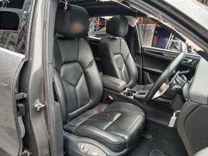 2016 Porsche Macan 95B image 6