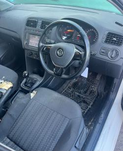 2017 Volkswagen Polo image 6